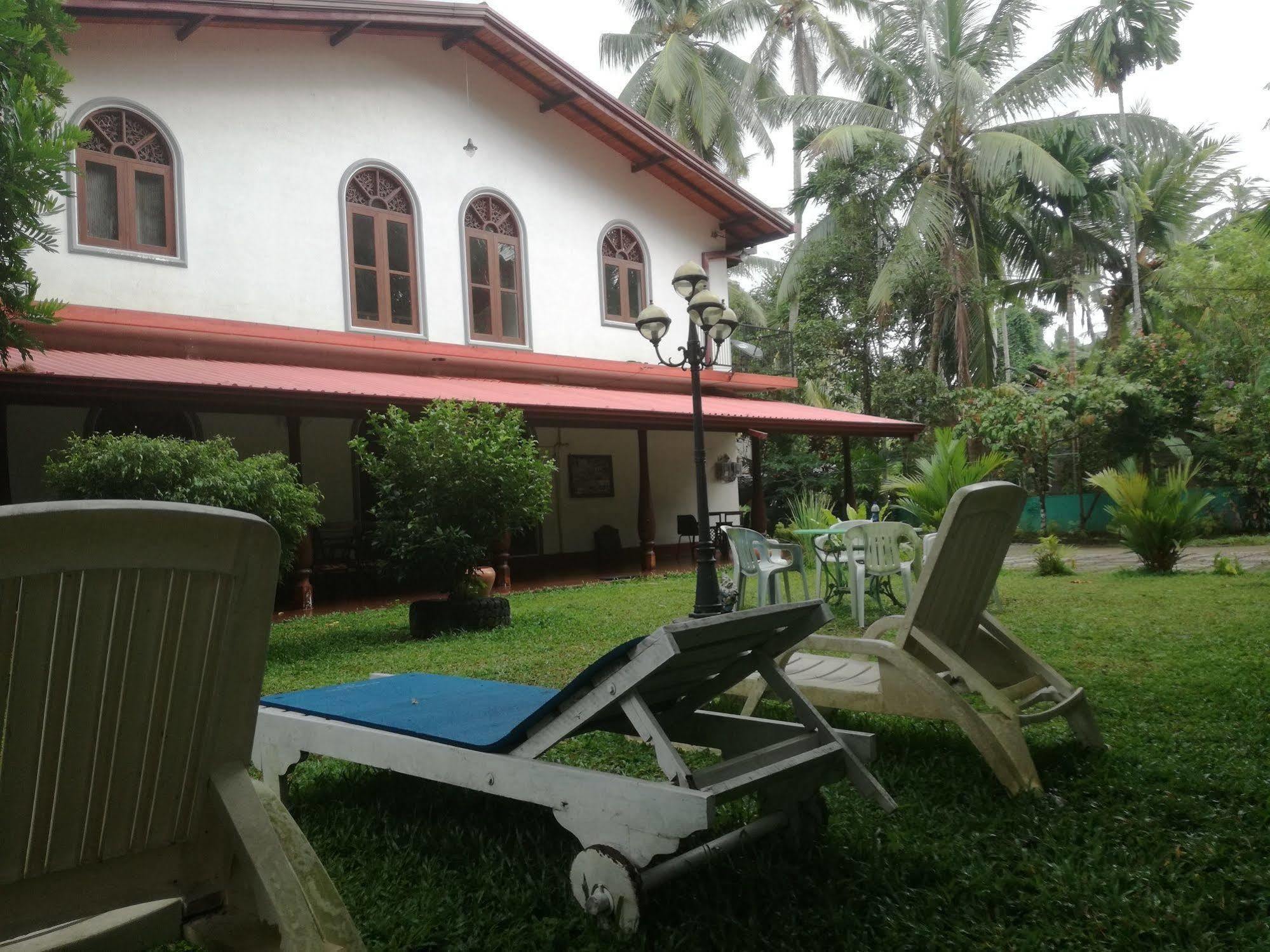 Manik Villa بينتوتا المظهر الخارجي الصورة